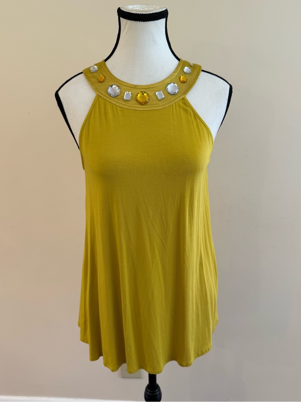Autograph NY Jeweled Halter Tank Top in Mustard size Medium